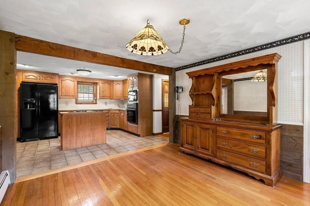 Photo of 1200 Forest St