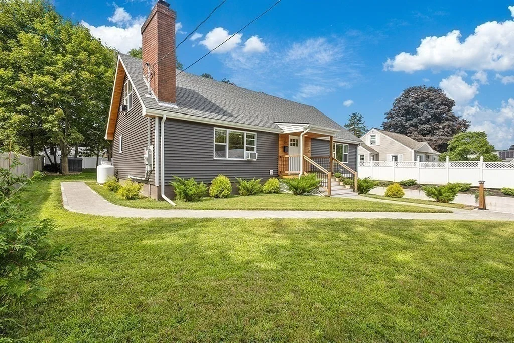 Photo of 59 Racicot Ave