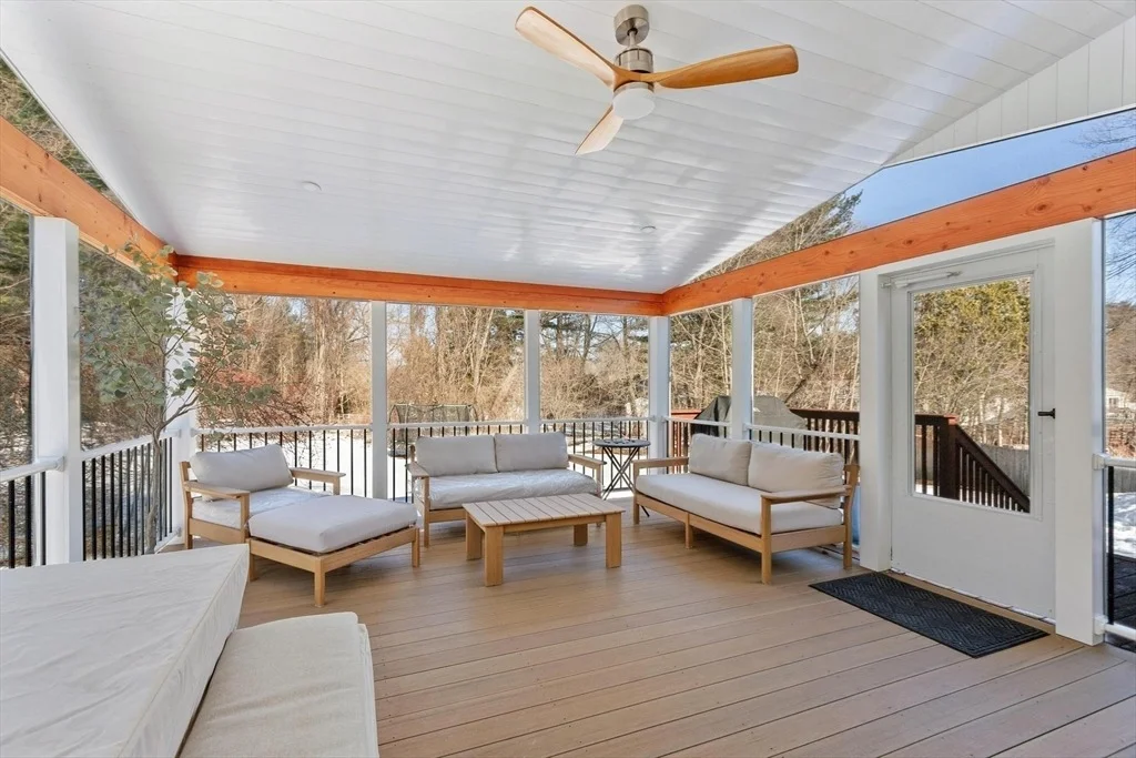 Photo of 11 Juniper Brook Rd