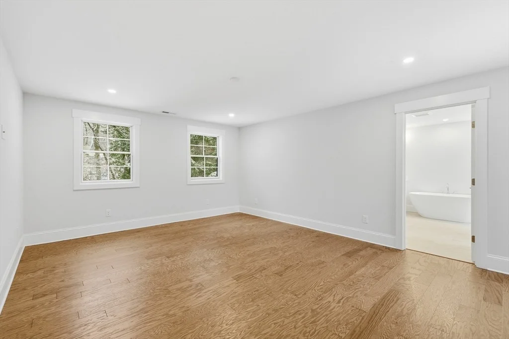 Photo of 18 Evergreen Rd