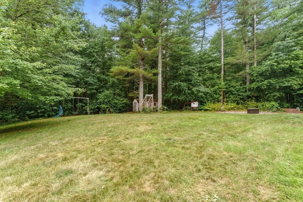 Photo of 7 Morse Dr