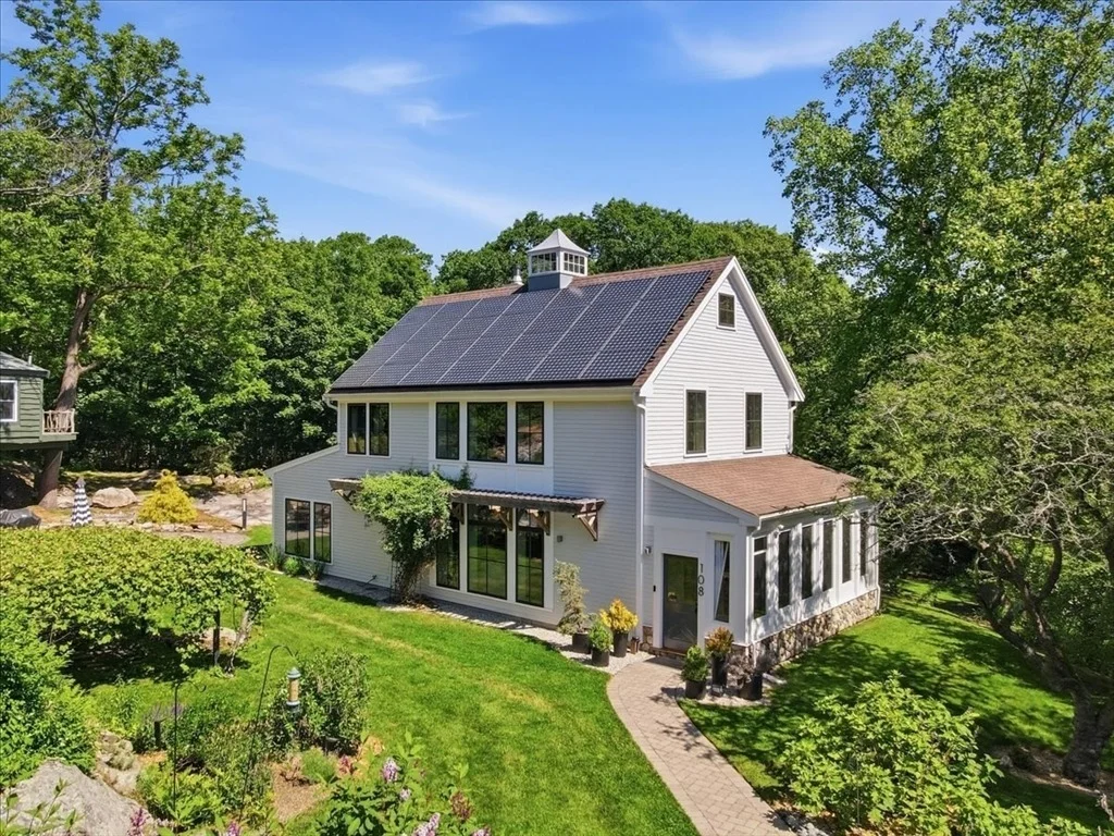 Photo of 108 Kilby St