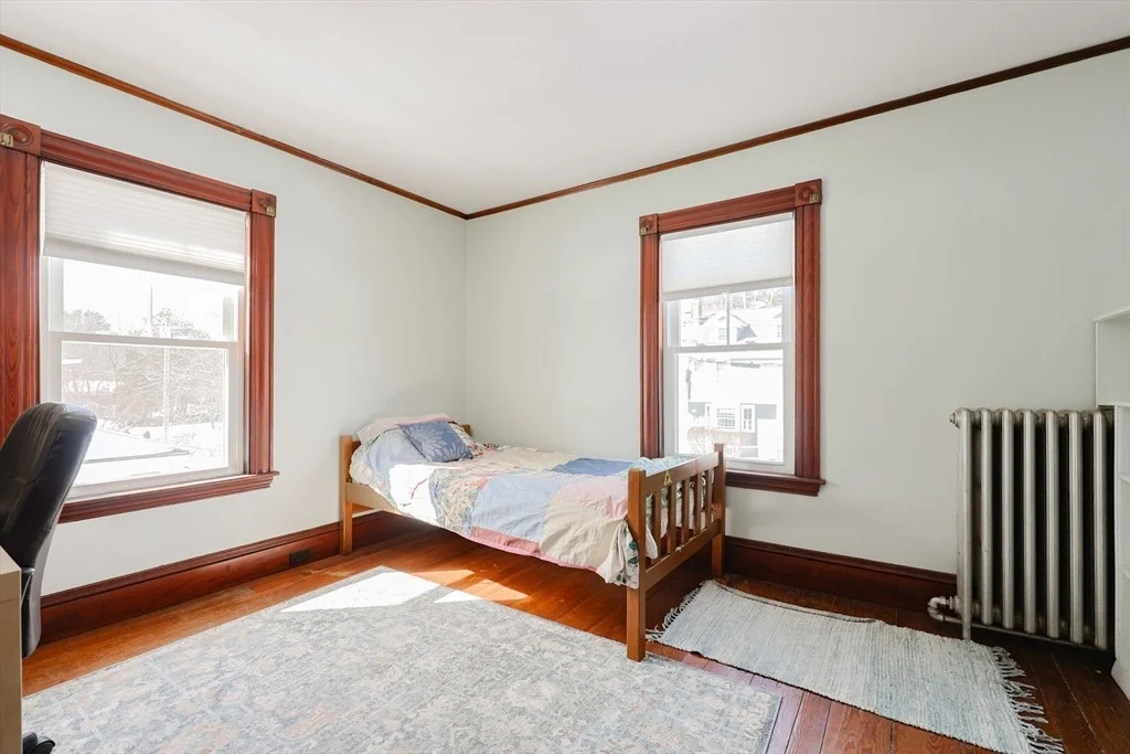 Photo of 50 Riverside Pl