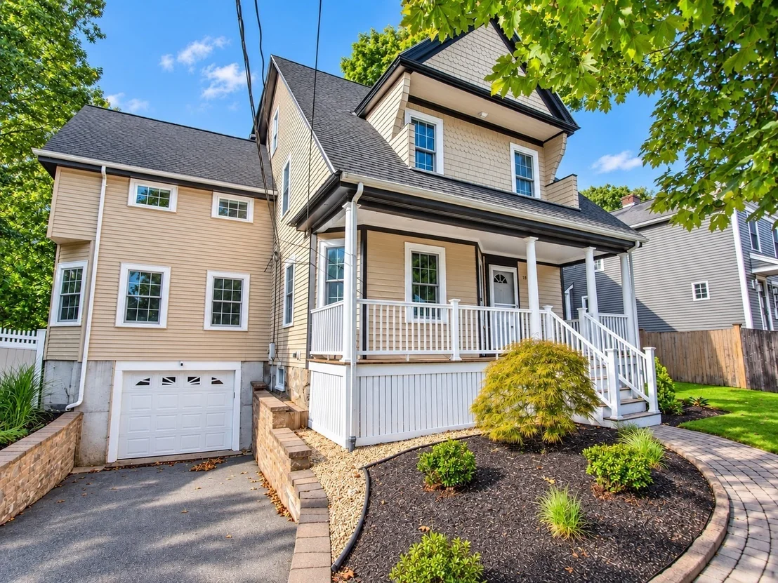 Photo of 84 Spring St