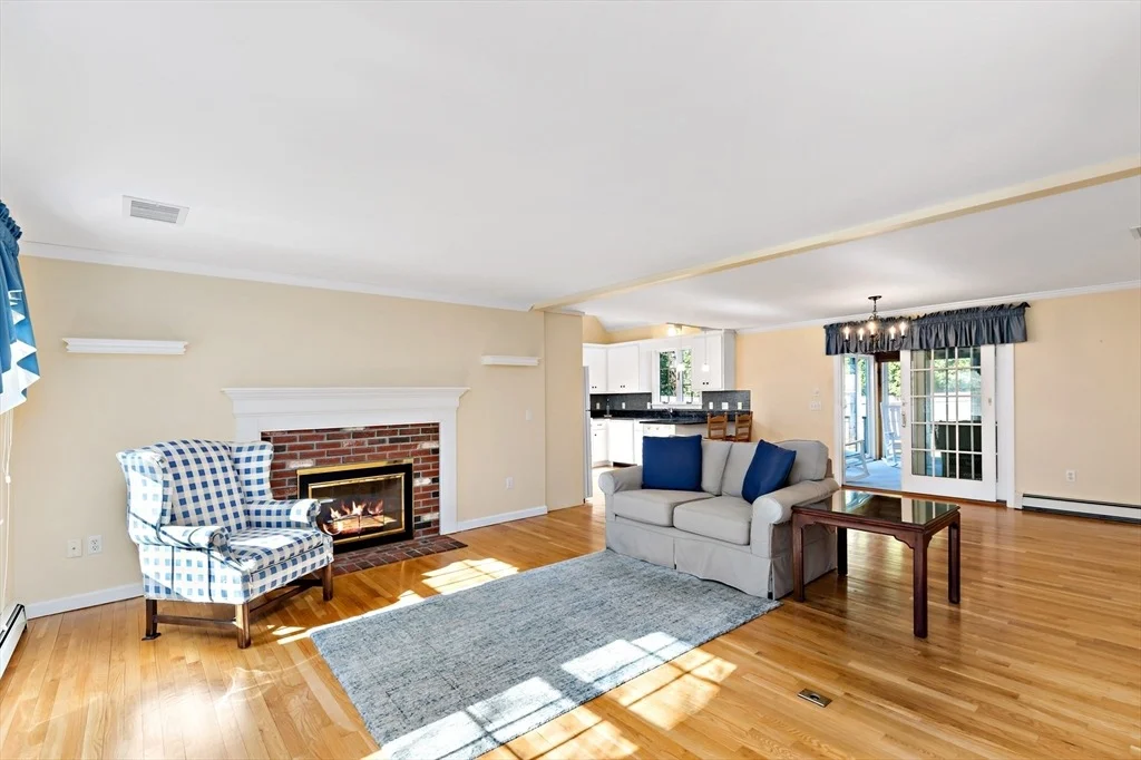 Photo of 120 Stonehenge Dr