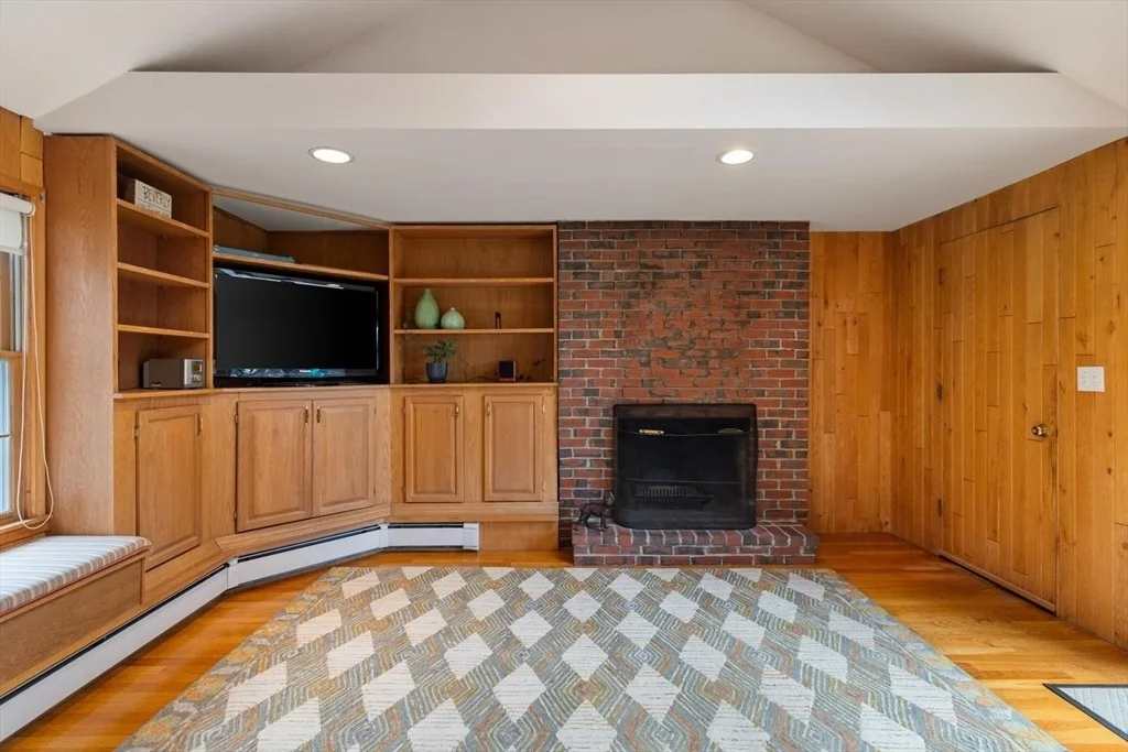 Photo of 159 Mckay St