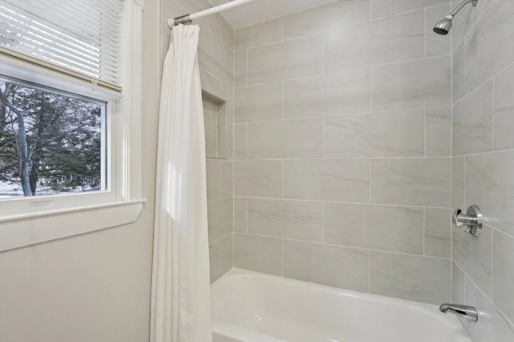 Photo of 1 Willow St