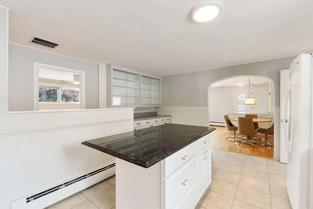 Photo of 33 Durso Ave.