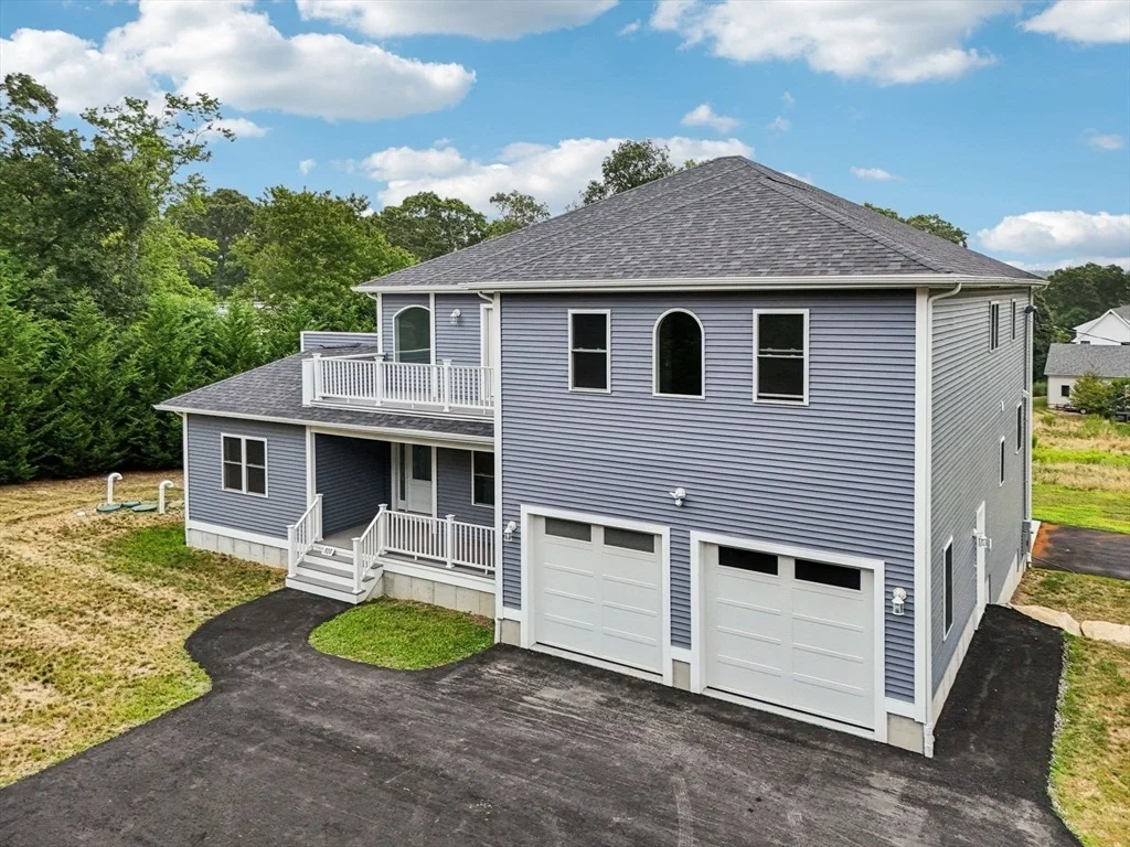 Photo of 920 Drift Road
