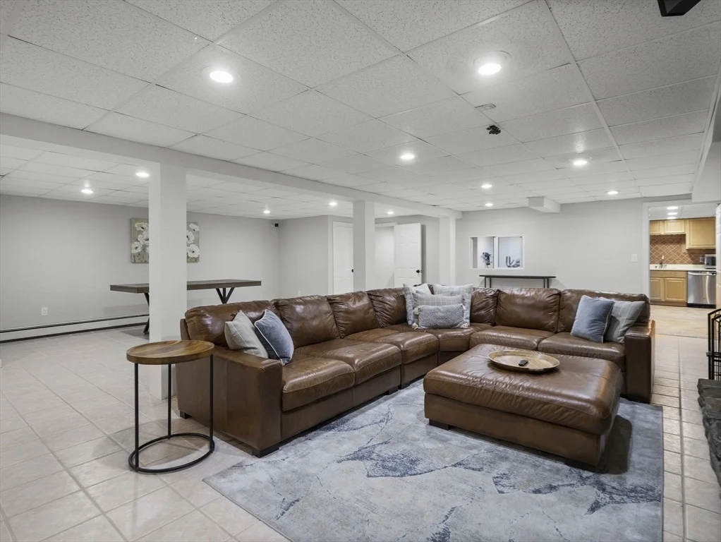 Photo of 10 Alfred Dr