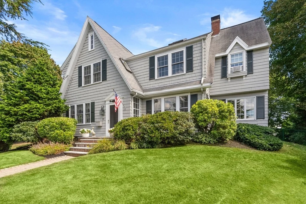 Photo of 11 Hillcrest Rd