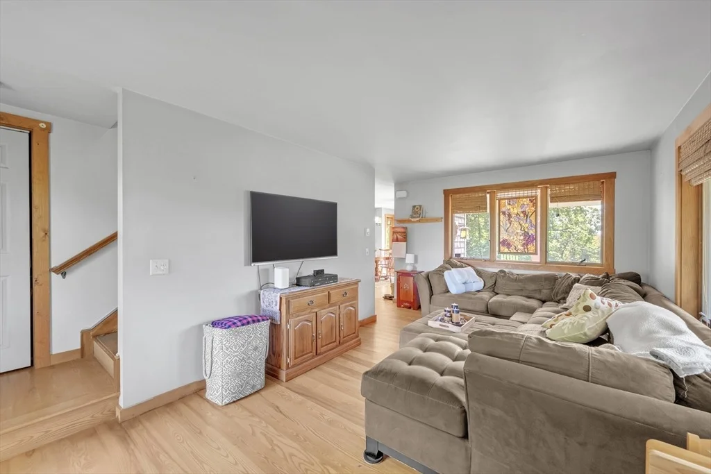 Photo of 40 Czesky Rd