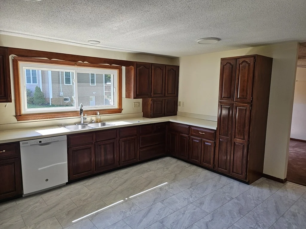 Photo of 5 Stanford Cir