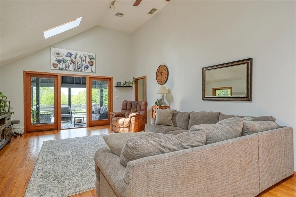 Photo of 161 Randall Rd