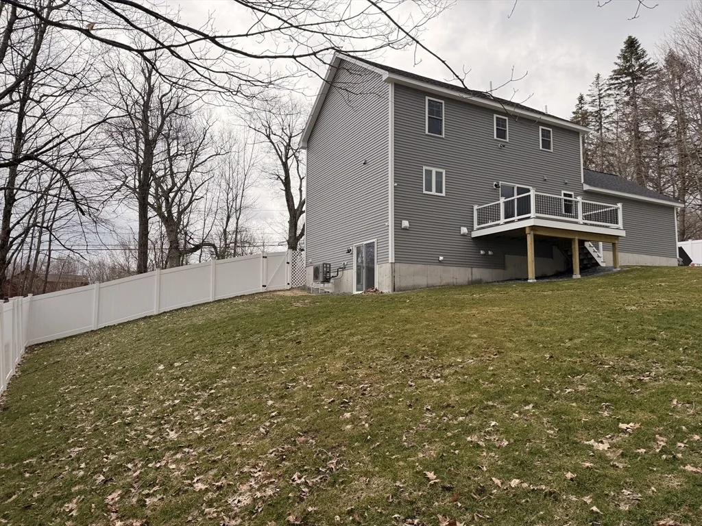 Photo of 72 Carter Road