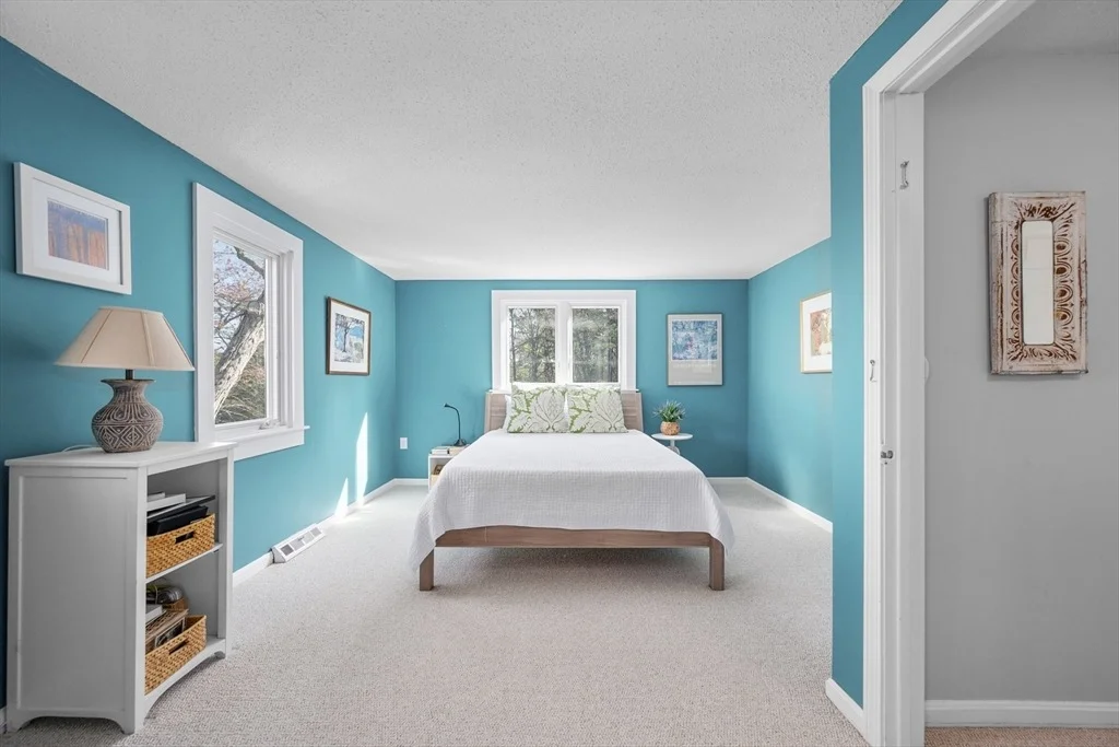 Photo of 374 Putnam