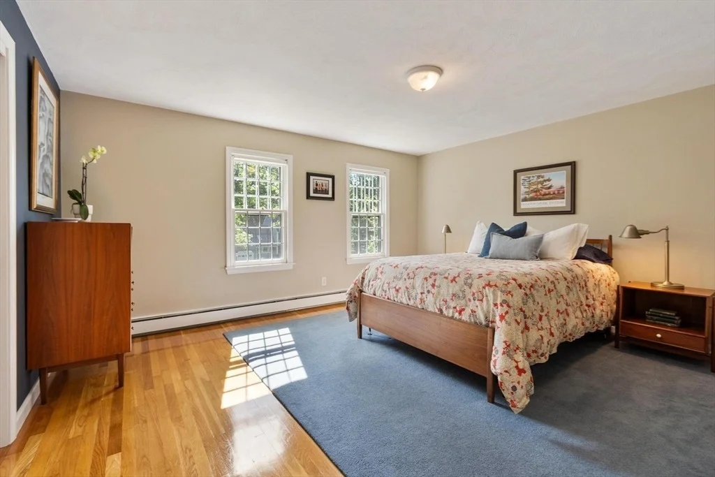 Photo of 19 Lincoln Dr