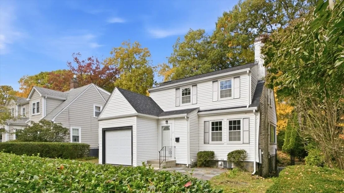 Photo of 77 Payson Rd