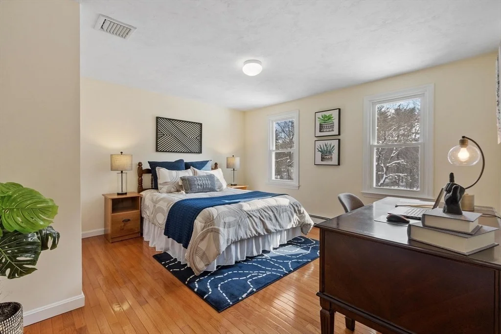 Photo of 5 Perkins Lane