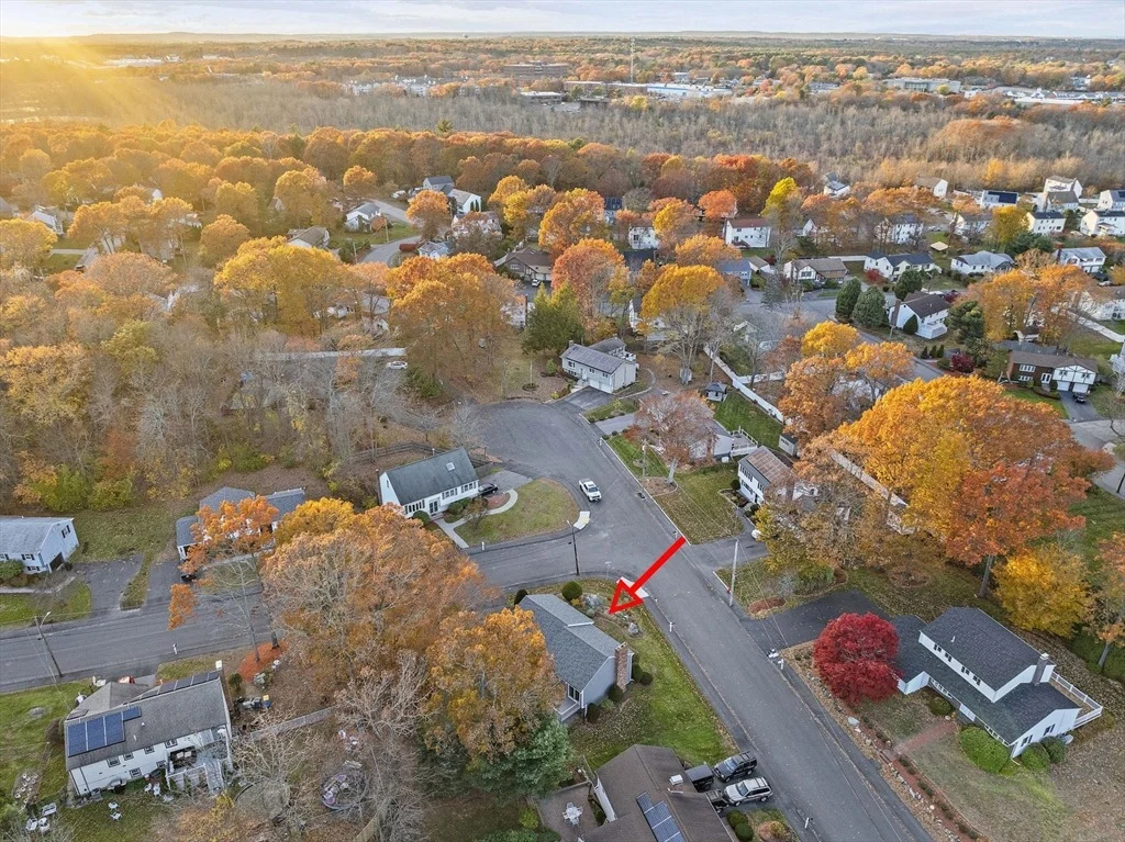 Photo of 40 Linden Park Dr