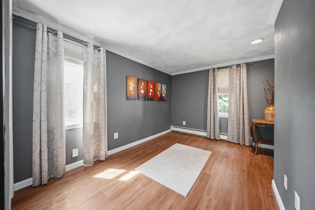 Photo of 16 Parsonage Hill Rd