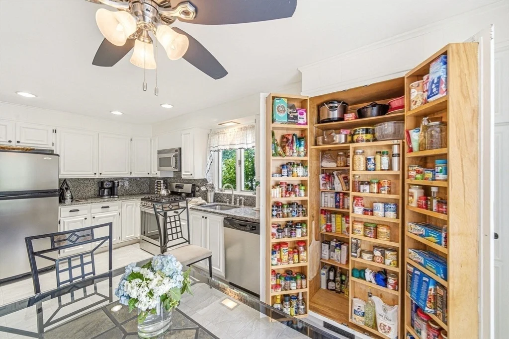 Photo of 83 Grand St
