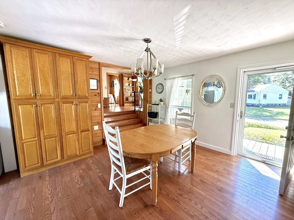 Photo of 27 Mayflower Circle
