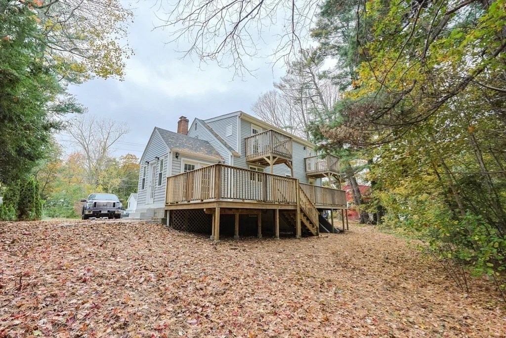 Photo of 66 Oak St