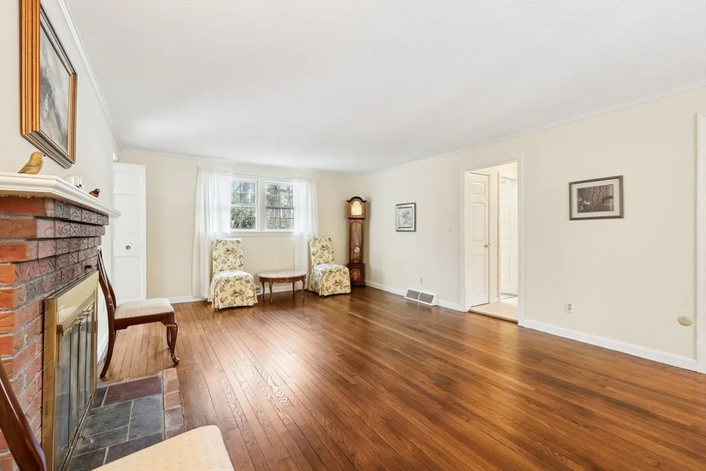 Photo of 17 Wedgewood Rd