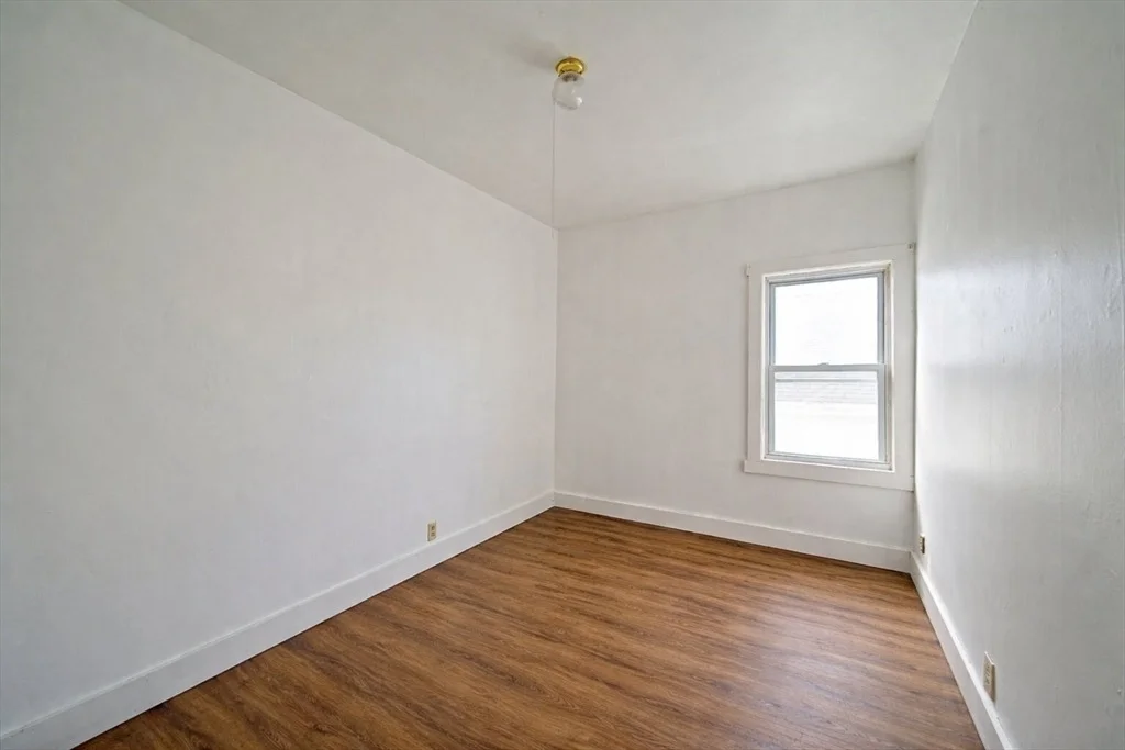 Photo of 401 Buffinton St