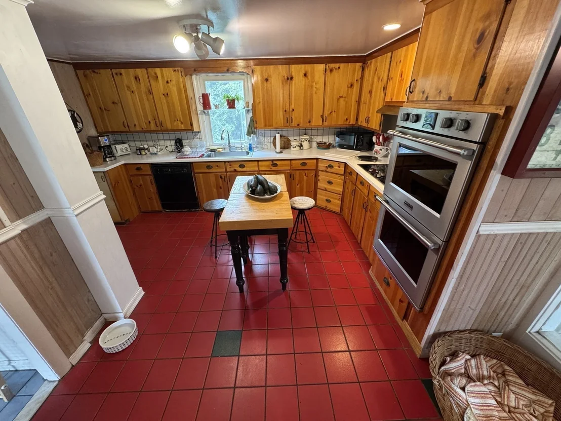 Photo of 5 Hillside St.