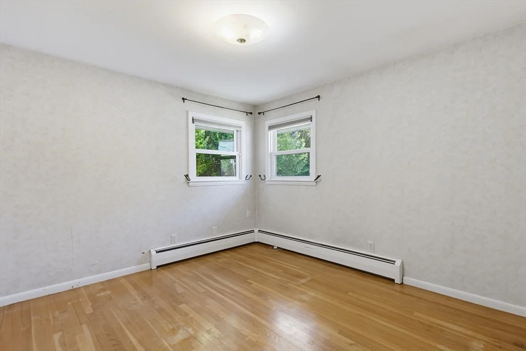 Photo of 4 Marmion Ave
