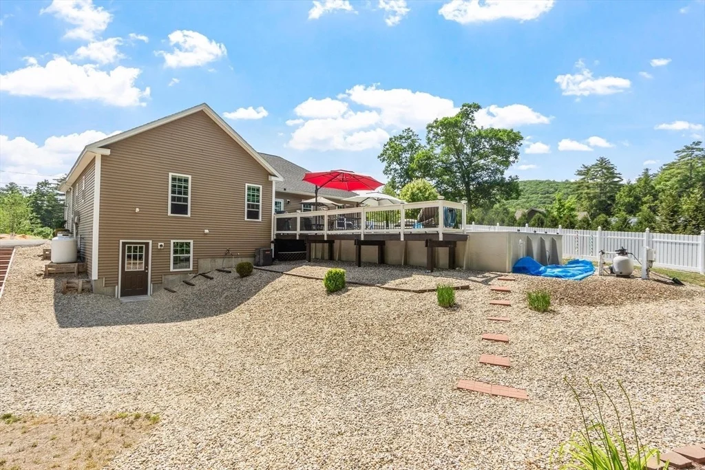 Photo of 106 Drew Blvd