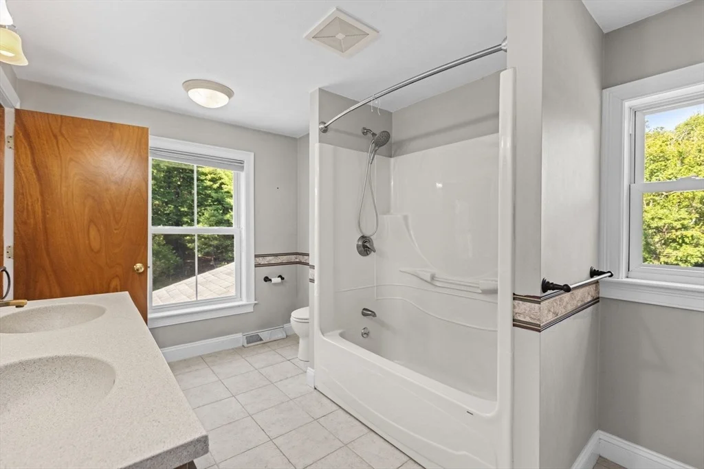 Photo of 175 Berry St