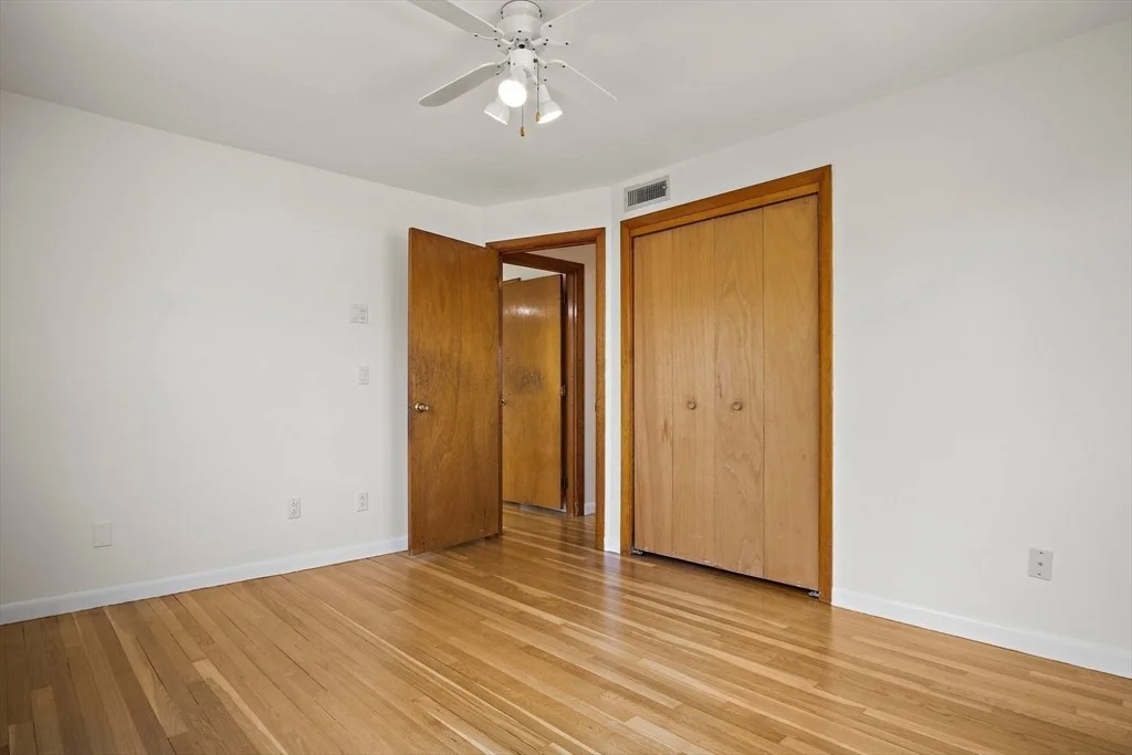Photo of 9 Dooling Cir