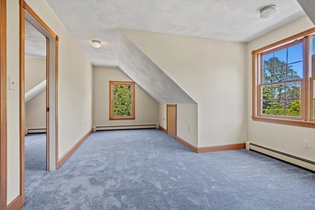 Photo of 12 Coombs Cir