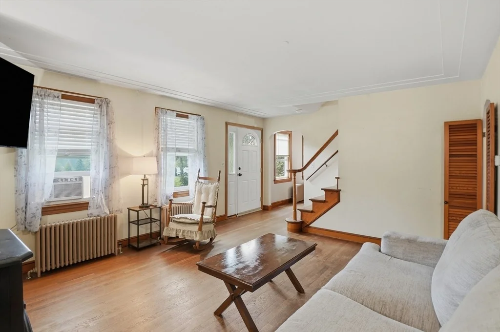 Photo of 158 Oakham Road