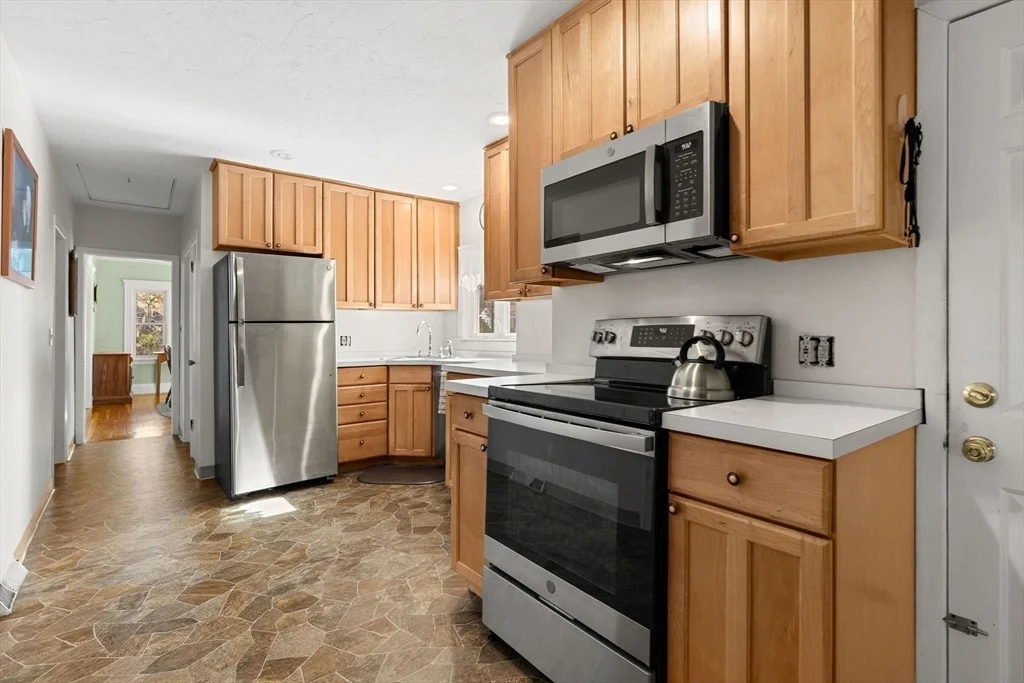 Photo of 12 Lake Ave
