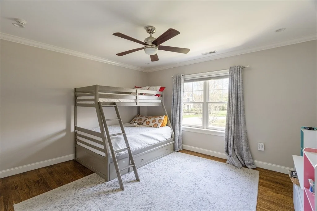 Photo of 8 Goldman Cir