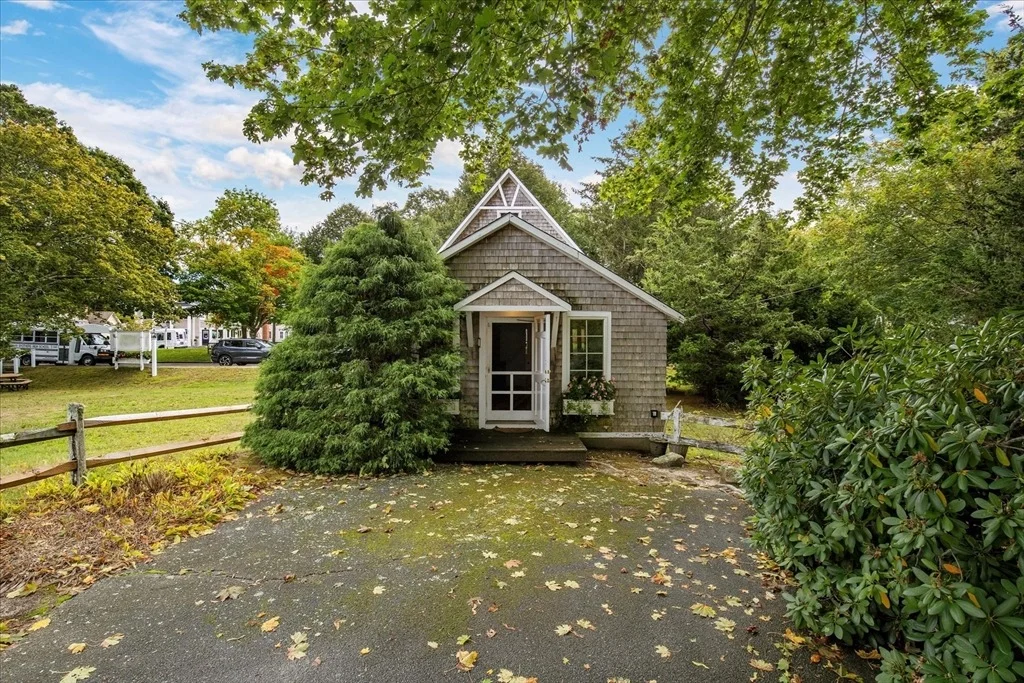 Photo of 35 Valley Ave