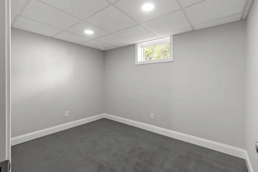 Photo of 139 Durfee