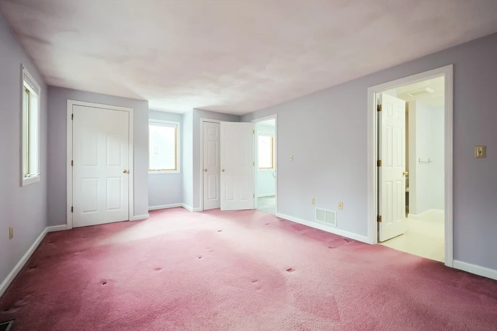 Photo of Unit 6 at 22 Deer Path