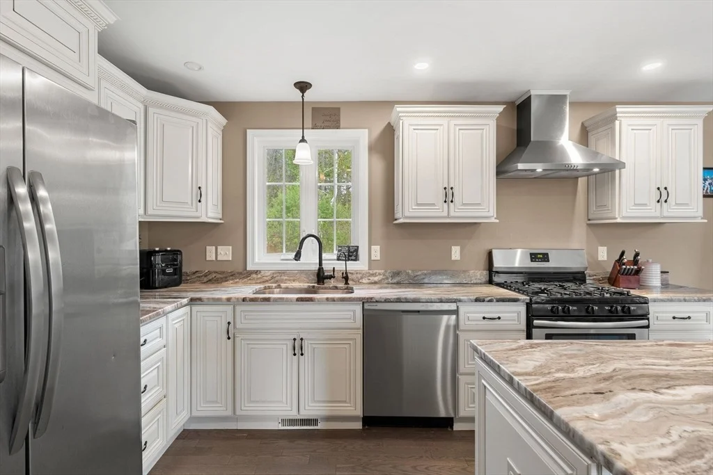 Photo of 32 Dennison Ave