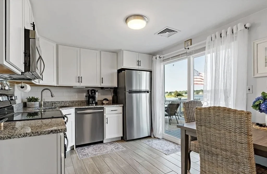 Photo of 22 Riverside Drive