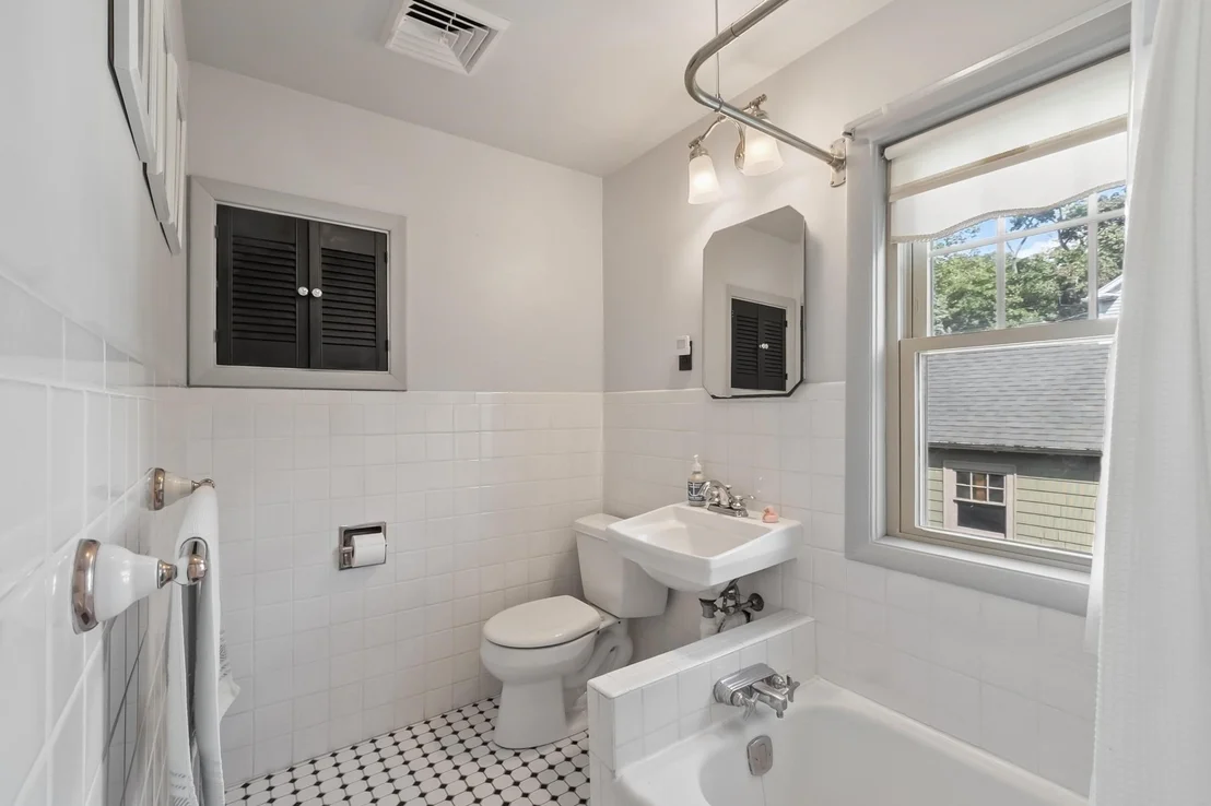 Photo of 73 Summer Street