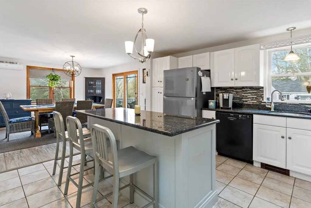 Photo of 18 Seabrook Dr