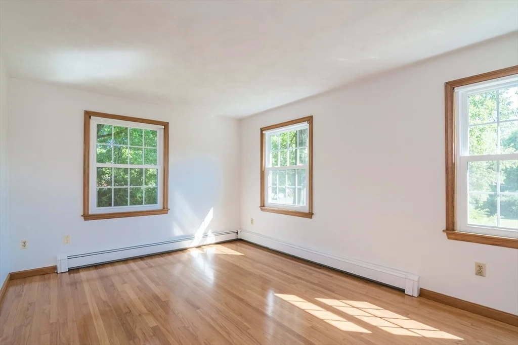 Photo of 208 Rolling Ridge Rd