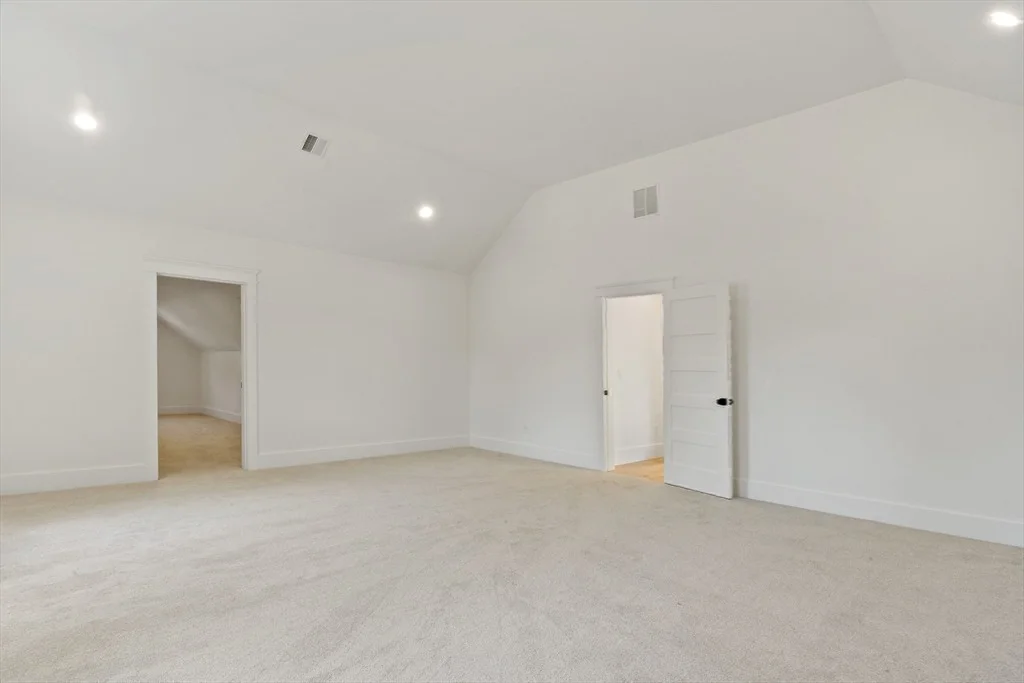Photo of 15 Bucklin Drive