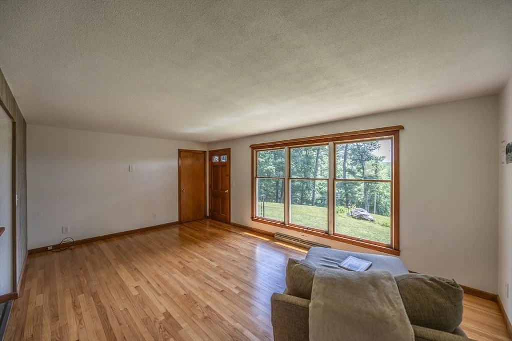 Photo of 477 River Road