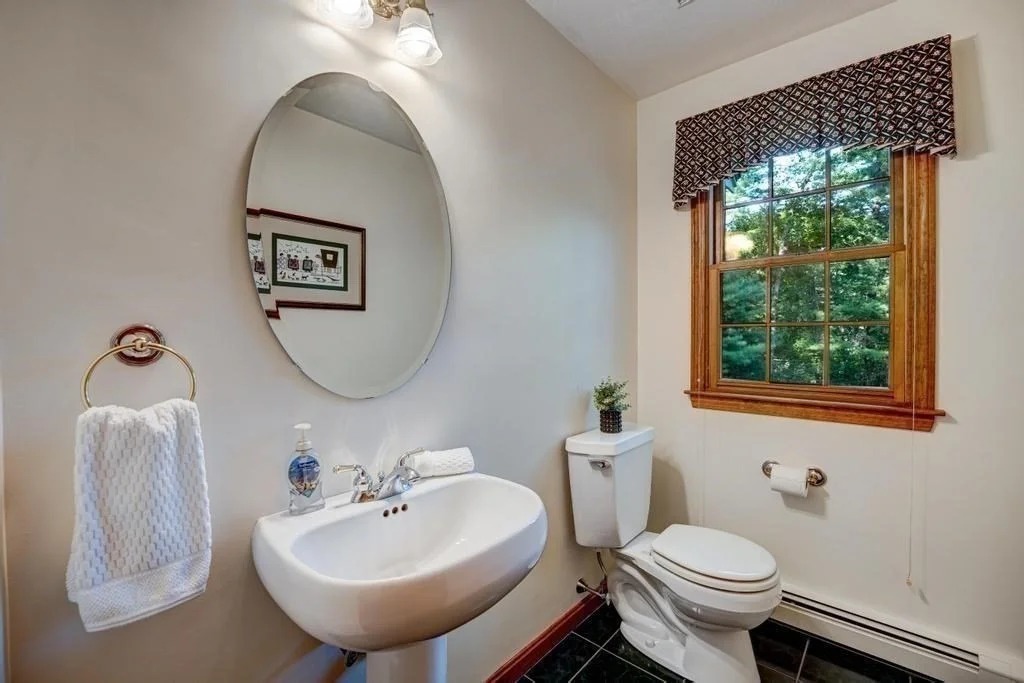 Photo of 8 Maddy Ln